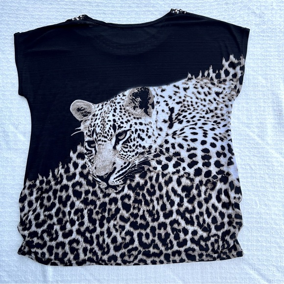 PARIS PINK CHEETAH BLOUSE - Picture 9 of 10